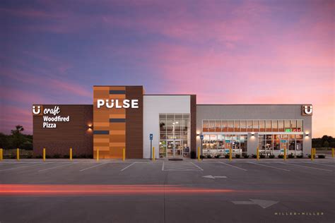 Elkhart – South Bend Indiana Pulse Gas Station Photography - Chicago Architectural Photographer