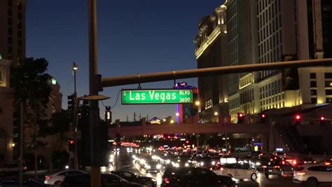 Las Vegas Sign at Night, Nevada image - Free stock photo - Public Domain photo - CC0 Images