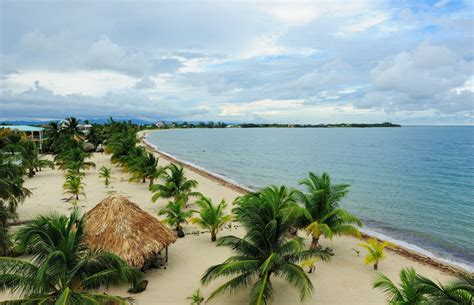 Quick Guide: Belize's Best Beaches