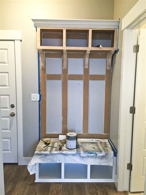 DIY Mudroom Bench Part 2 - Honeybear Lane