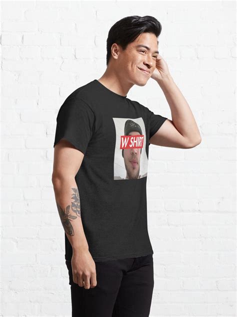 "Adin Ross - W Shirt" T-shirt by markmunyui | Redbubble