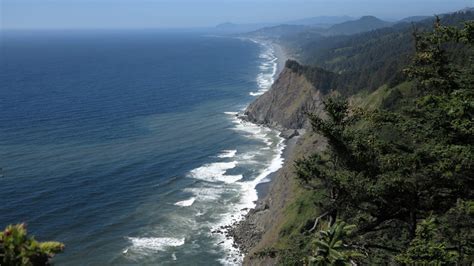 Oregon Coast Trail - BeachNecessities.com