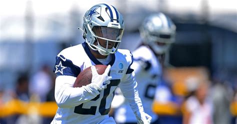 Follow The Leader: Dallas Cowboys RB Tony Pollard Embracing New Role ...