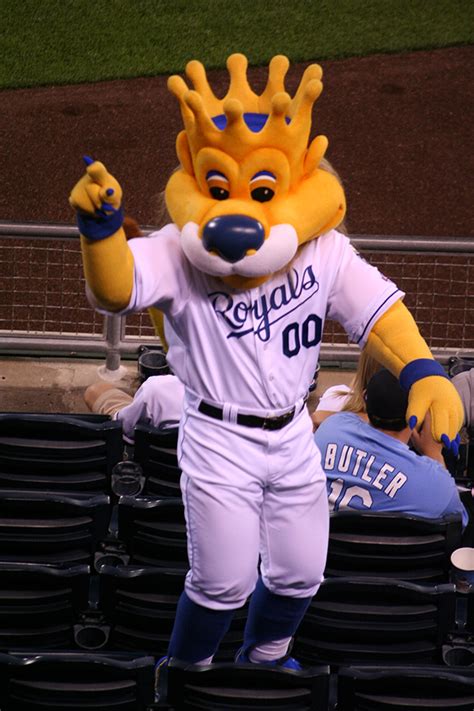 Sluggerrr - Kansas City Royals - SportMascots.com