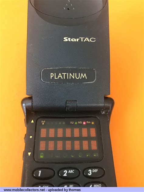 Motorola StarTAC 8500 Platinum - Mobilecollectors.net