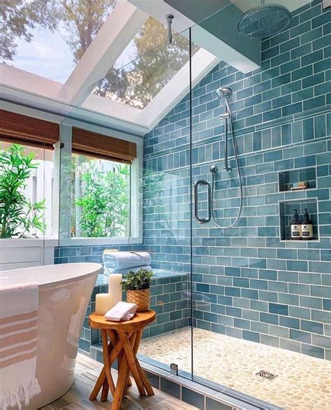 Have a peek here for Parisian Bathroom | Beautiful small bathrooms ...