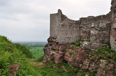 rambles with a camera: Beeston Castle ...