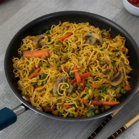 Maggi Noodles Recipe (Masala Noodles) - Yellow Chili's