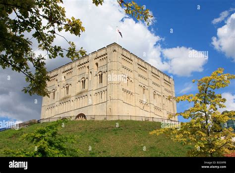 norwich castle norfolk england Stock Photo - Alamy