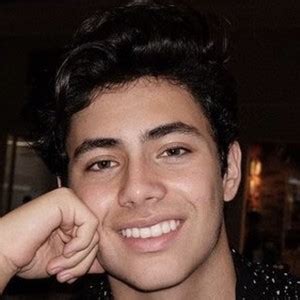 Shane Cameron Davis - Age, Family, Bio | Famous Birthdays