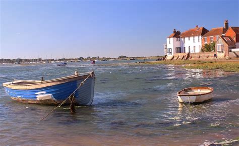 "Bosham Harbour" by Graham Lines at PicturesofEngland.com