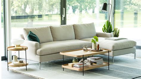 Eve Sectional Sofa with Chaise | EQ3 Modern Sectional