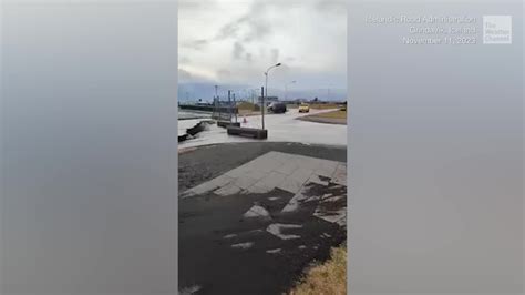 Iceland Officials Warn Eruption Likely In Coming Days - Videos from The ...