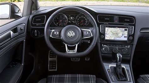 VW Golf GTD Estate (2015) review | CAR Magazine