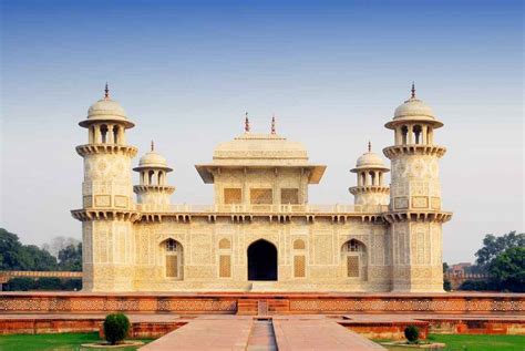 Same Day Agra Tour from Delhi | One Day Agra Tour by Car | Flat 30% off