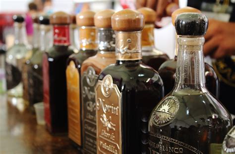 File:Tequilas hechos en Jalisco, México.JPG - Wikimedia Commons