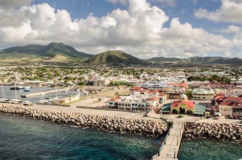 Elevation of Saint Kitts, Saint Kitts and Nevis - Topographic Map - Altitude Map