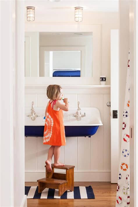 In Bourne, a second home with space for seven - The Boston Globe | Bathroom kids, Childrens ...