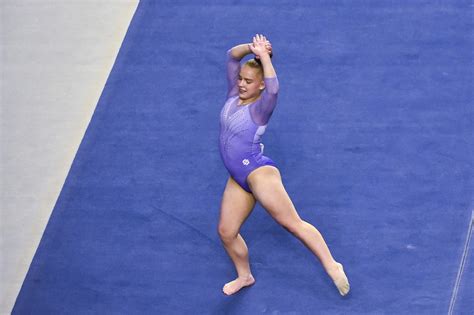 Debutant Roberson stars on FIG Apparatus World Cup debut in Cairo