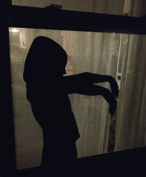 scary-creeping-kid-window-silhouette-ideas