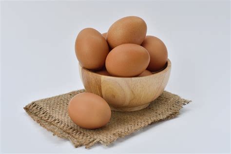 Check out the Benefits of Brown Eggs - Healthyways