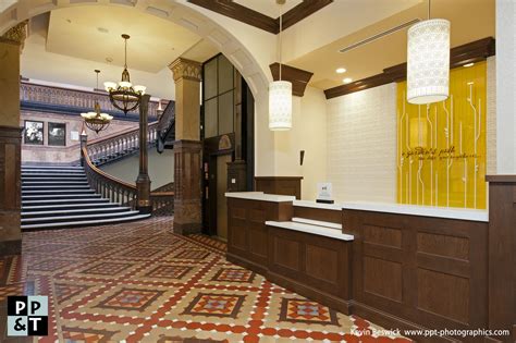 Hilton Garden Inn Milwaukee Downtown new Hotel Lobby with Historic ...