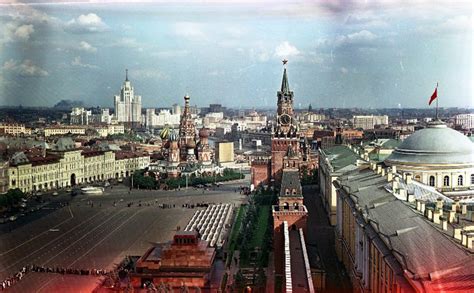 The last 100 years in the history of Moscow’s Red Square - Russia Beyond