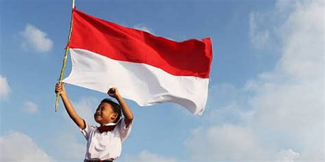 Istana Minta Bendera Merah Putih Mulai Dikibarkan 1 Agustus