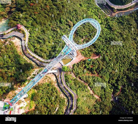 China bridge glass hi-res stock photography and images - Alamy