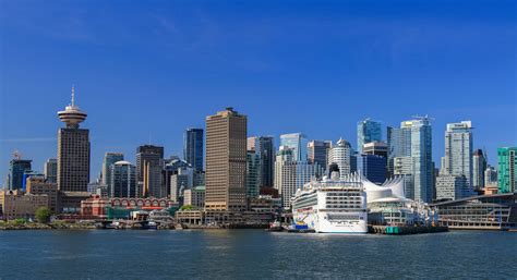 Downtown Vancouver | Downtown vancouver, Vancouver skyline, Vancouver