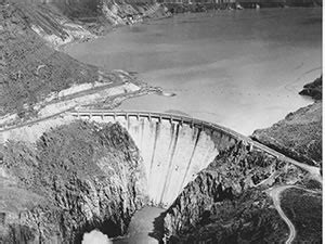 Oregon: Owyhee Dam (U.S. National Park Service)