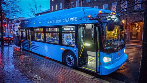 New Flyer provides 10 electric buses to Toronto - Sustainable Bus