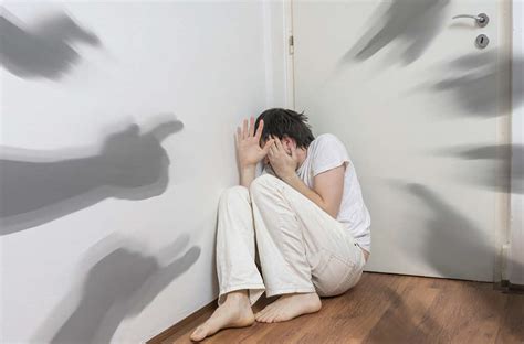 Paranoid Schizophrenia: What Is Paranoid Schizophrenia?