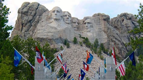 Mount Rushmore National Memorial, US Vacation Rentals: house rentals ...