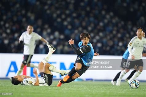 Kento TACHIBANADA of Kawasaki Frontale in action during the J.LEAGUE... News Photo - Getty Images