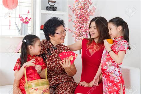 Happy multi generations Asian family celebrate Chinese new year at home. | Chinese new year ...