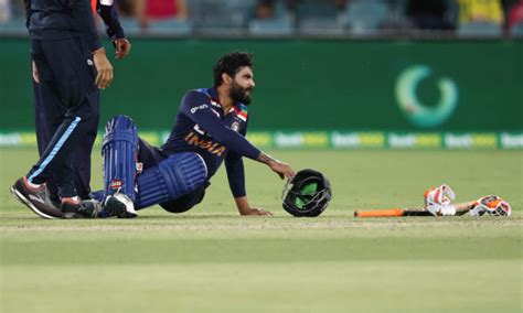 Ravindra Jadeja Suffers Injury Scare In The 1st T20I