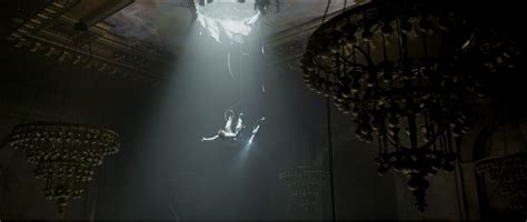 27 Hi-Res OBLIVION Images Featuring Tom Cruise, Olga Kurylenko and Director Joseph Kosinski