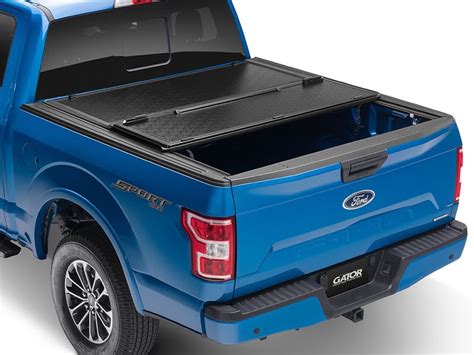 Gator EFX Hard Folding Tonneau Cover | RealTruck