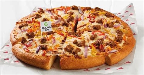 Pizza Hut Canada launches brand's 1st plant-based offerings | Pizza ...