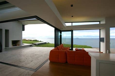 20 Stunning Beach Window Views - Beach Bliss Living