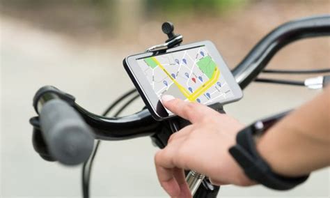 Google and Apple Update Maps Apps With More Detailed Bike Directions ...