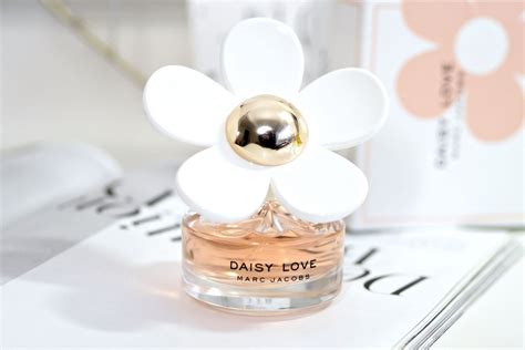 Marc Jacobs Daisy Love reviews in Perfume - ChickAdvisor