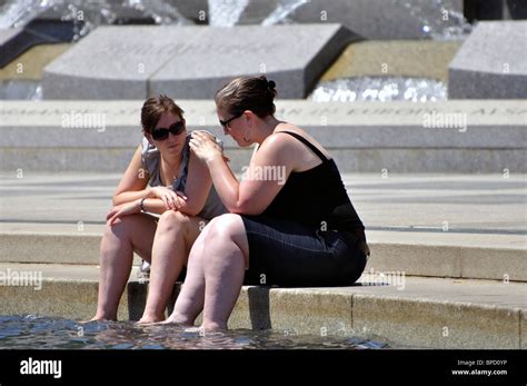 National World War II Memorial and fountain, Washington DC, USA Stock Photo - Alamy