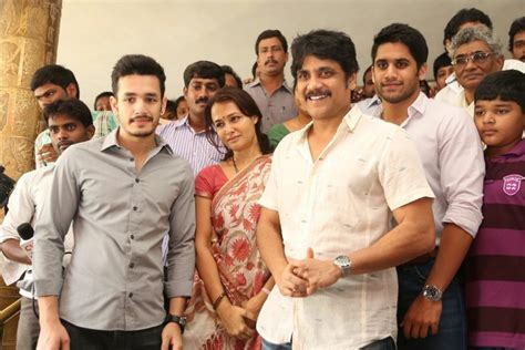 Nagarjuna family photos with sons and wife | 2018 Printable calendars posters images wallpapers free