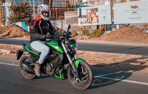 New Bajaj Dominar Review: First (hyper)Ride of 2019