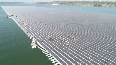 EGAT reveals floating solar hybrid hydropower at Sirindhorn Dam Start supplying electricity in ...