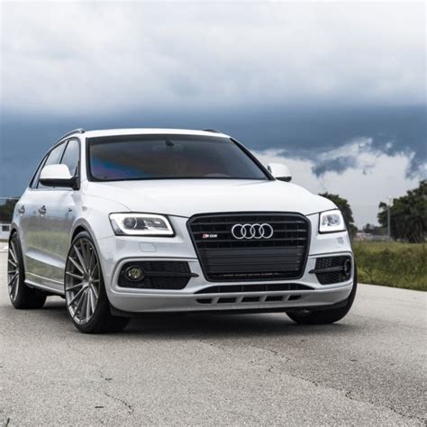 Custom Audi Q5 | Images, Mods, Photos, Upgrades — CARiD.com Gallery