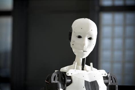 'Friendly' robots could allow for more realistic human-android ...