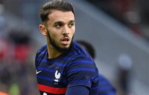 Liverpool interested in signing OGC Nice striker Amine Gouiri - MobSports